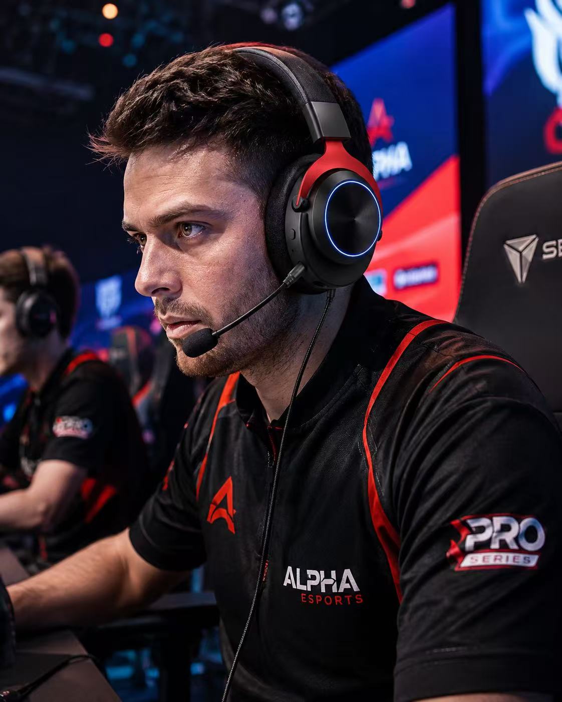 H60 gaming headset in use 4