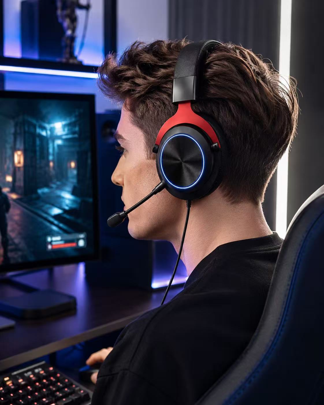 H60 gaming headset in use 1